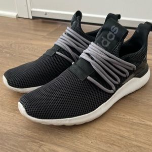 Adidas slip on 11.5.